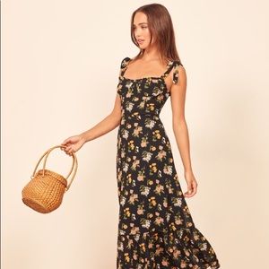 Reformation Nikita Dess in Sylvie